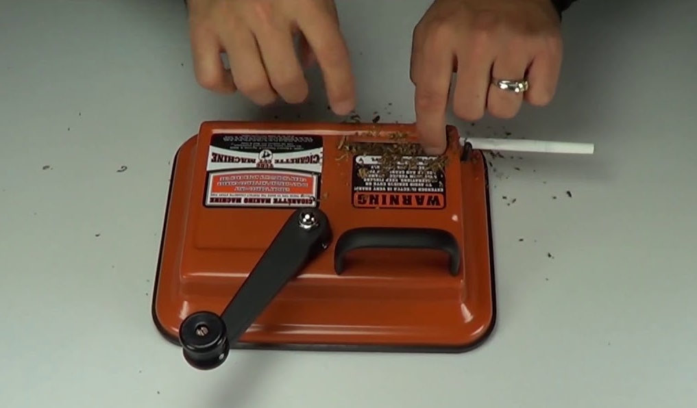 Μηχανή πλήρωσης τσιγάρων