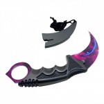 Swayboo CSGO karambit bıçak yakın çekim