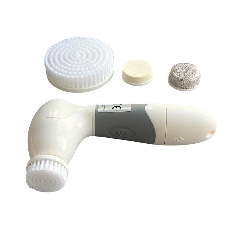 CNAIER 4’ü 1 arada yüz ve vücut temizleme fırçasının yüz temizliği sırasında kullanımı