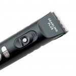 Dearling A9 şarjlı saç ve sakal makinesinin ergonomik tutuş sağlayan gövde yapısını gösteren görsel