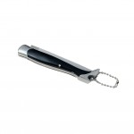 Columbia Company B-3106-B paslanmaz çelik çakı detay çekimi