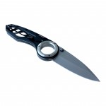 Tam açılmış ve keskin Columbia S-321 Siyah Renk Saplı Cep Çakısı.